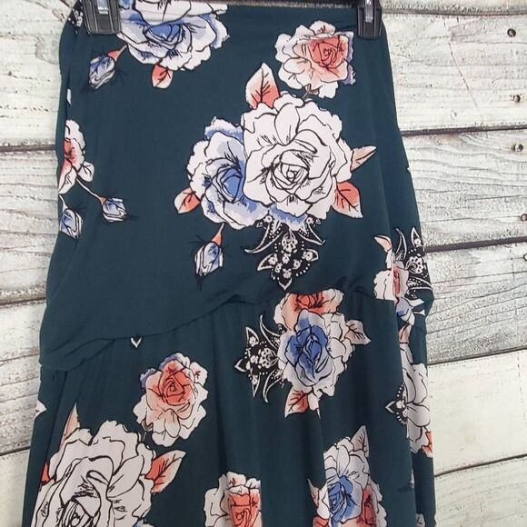 Maurices Strapless Floral Maxi Dress Women’s Size 2 Navy Pink Blue Roses - Picture 3 of 8